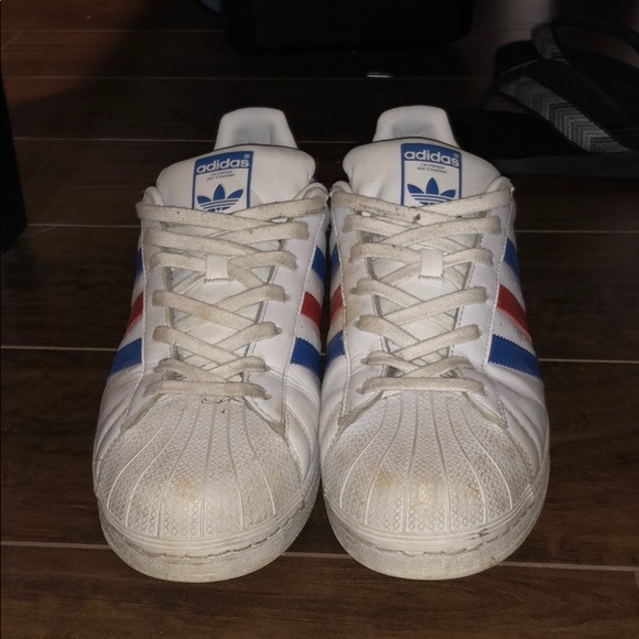 Adidas classic      Red/white/blue - Picture 2 of 4